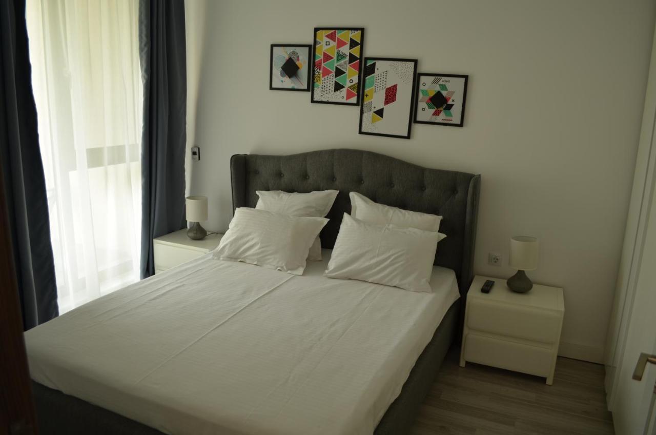 Aba'S Apart Onix Blue Mamaia Nord Năvodari Exteriör bild